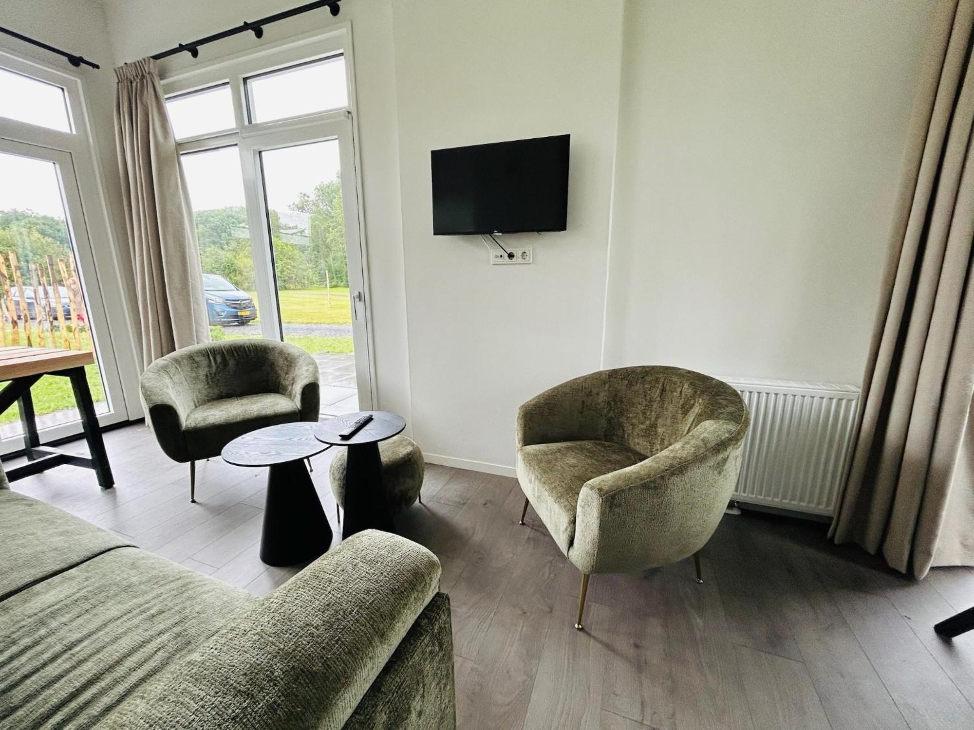 Bungalowpark De Horn - Floresta 215 Dirkshorn Dış mekan fotoğraf